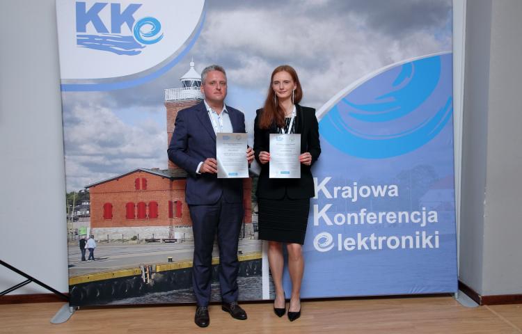 Wyróżnienia na Krajowej Konferencji Elektroniki - dr inż. Adam Konieczka i mgr inż. Karolina Brończyk